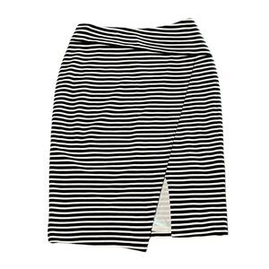 White House Black Market NWT Geometric Pencil Skirt size 4